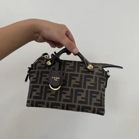 エムシーエム ハンドバッグ