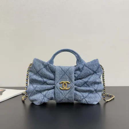 シャネル ハンドバッグ