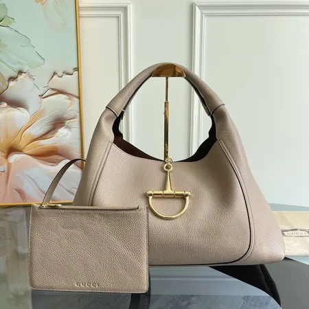 グッチ ハンドバッグ