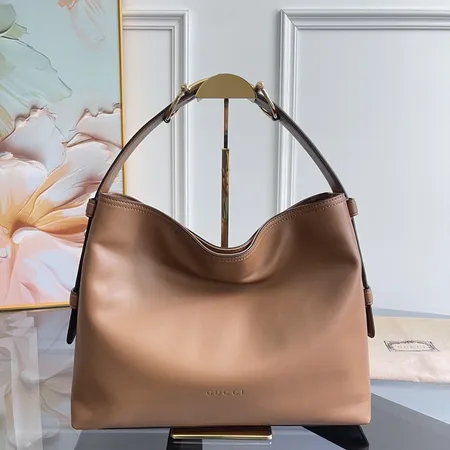 グッチ ハンドバッグ