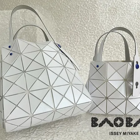 イッセイ ミヤケ ハンドバッグ