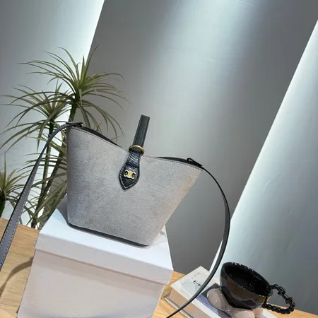 セリーヌ ハンドバッグ