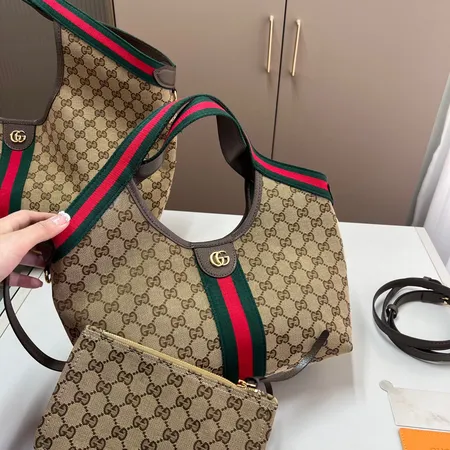 グッチ ハンドバッグ