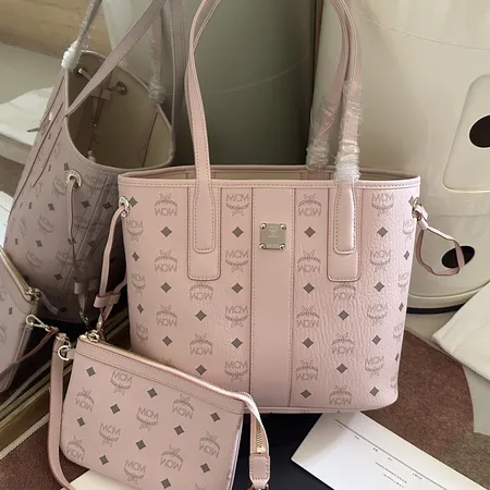 エムシーエム ハンドバッグ