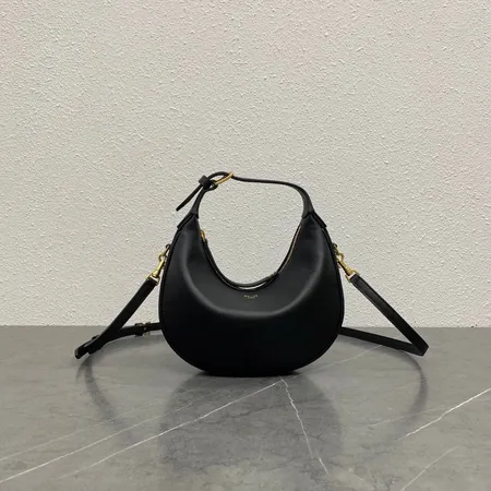 セリーヌ ショルダーバッグ