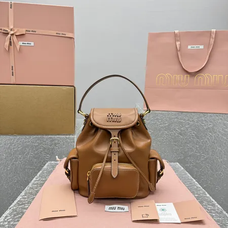 ミュウミュウ リュックサック