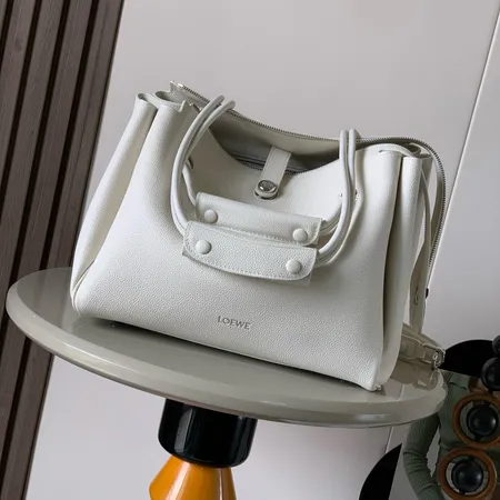 ロエベ ハンドバッグ