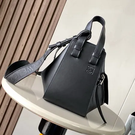 ロエベ ハンドバッグ