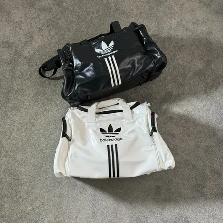 バレンシアガ ハンドバッグ