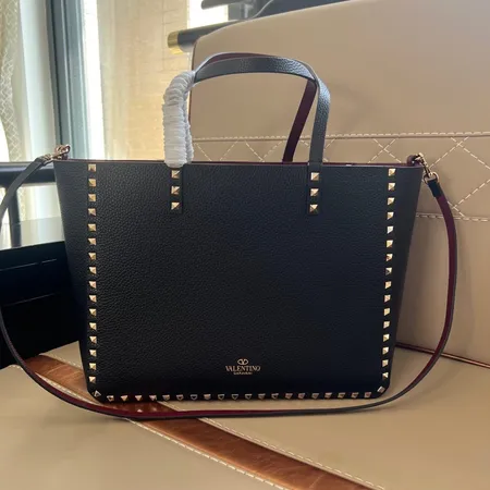 ヴァレンティノ ハンドバッグ