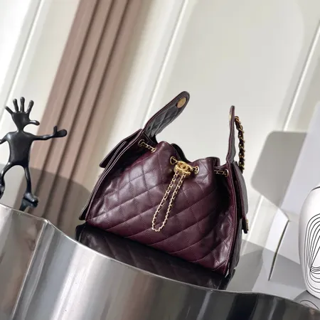 シャネル ハンドバッグ