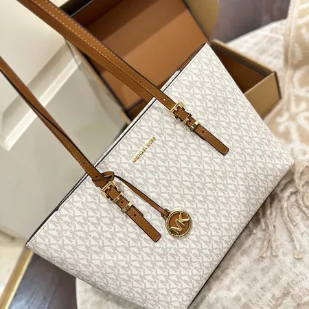 マイケルコース ハンドバッグ