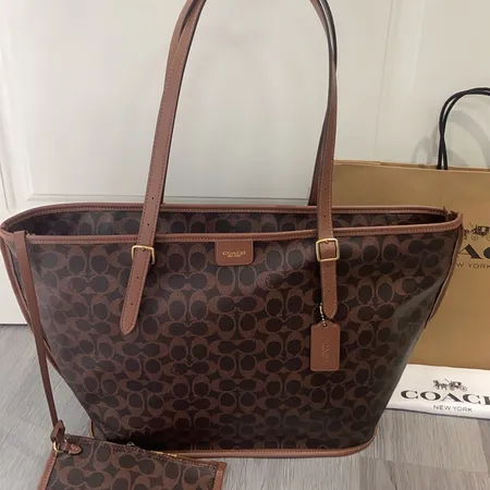 コーチ ショルダーバッグ
