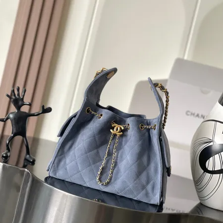 シャネル ハンドバッグ