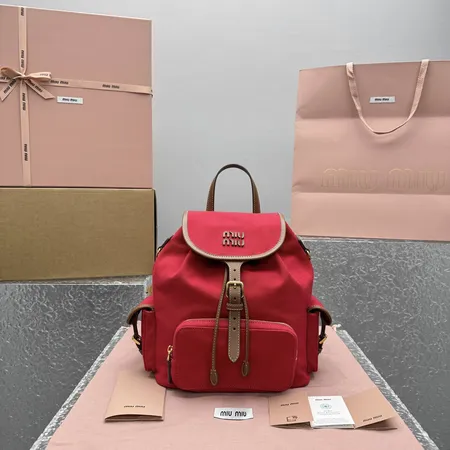 ミュウミュウ リュックサック