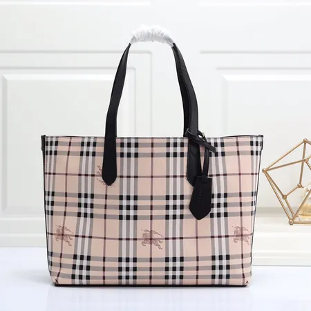 バーバリー ス ハンドバッグ