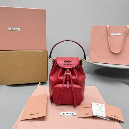 ミュウミュウ リュックサック