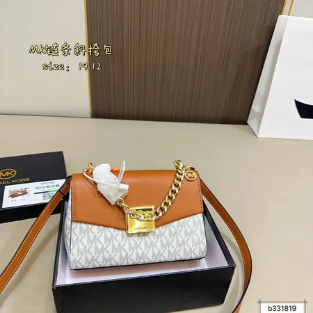 マイケルコース ハンドバッグ