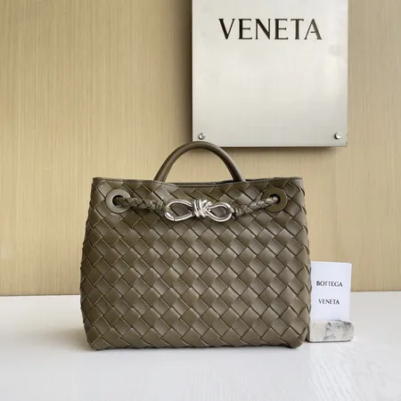 ボッテガ ヴェネタ ハンドバッグ