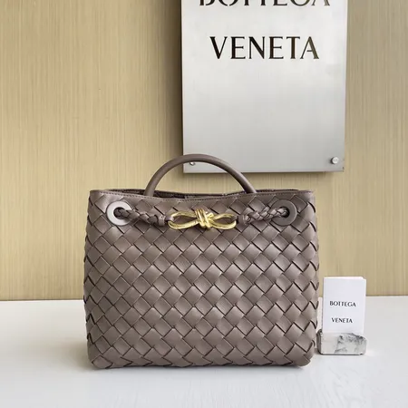 ボッテガ ヴェネタ ハンドバッグ