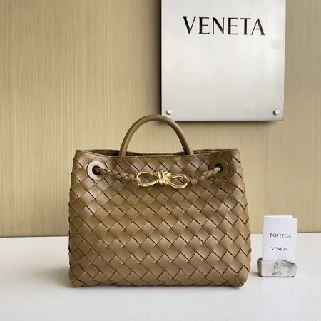 ボッテガ ヴェネタ ハンドバッグ