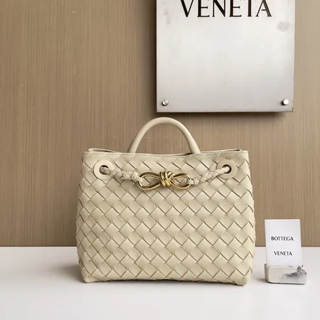ボッテガ ヴェネタ ハンドバッグ
