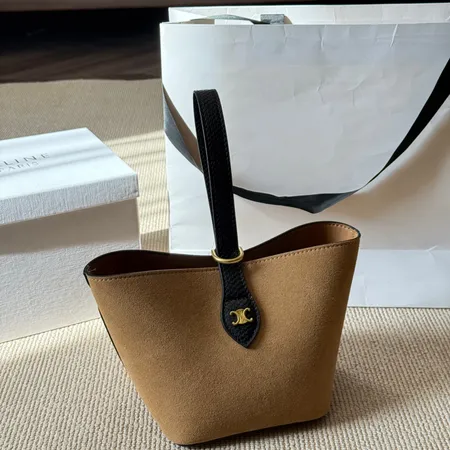 セリーヌ ハンドバッグ