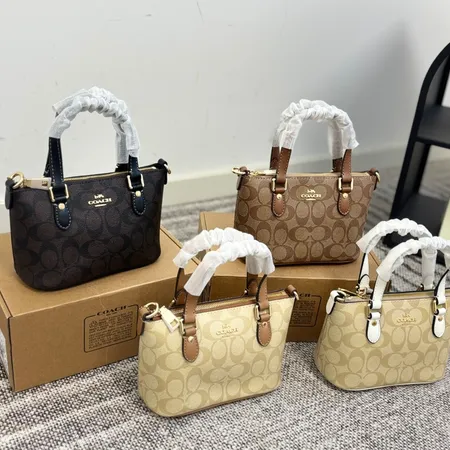 コーチ ハンドバッグ