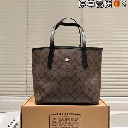 コーチ ハンドバッグ