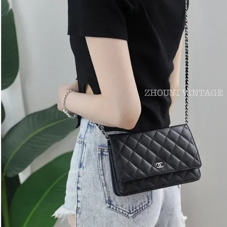 シャネル ショルダーバッグ