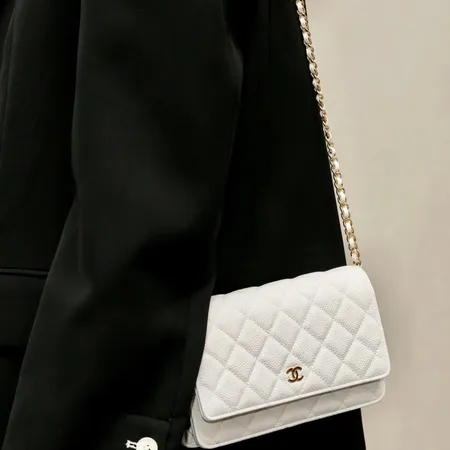 シャネル ショルダーバッグ