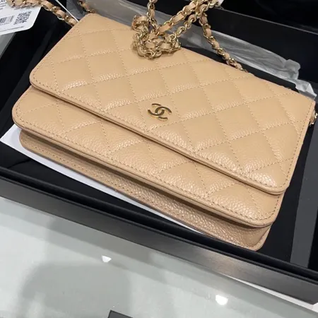 シャネル ショルダーバッグ