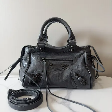 バレンシアガ ハンドバッグ