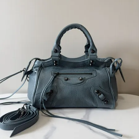 バレンシアガ ハンドバッグ