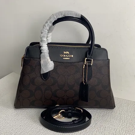 コーチ ハンドバッグ