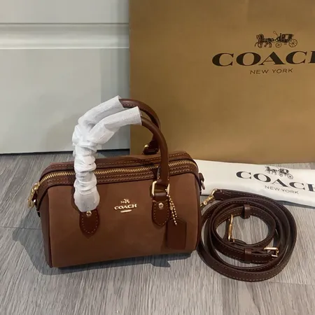 コーチ ハンドバッグ