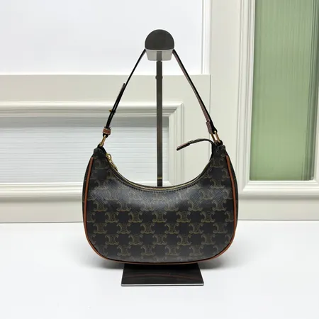 セリーヌ ハンドバッグ