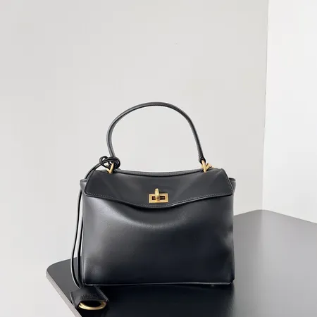 バレンシアガ ハンドバッグ