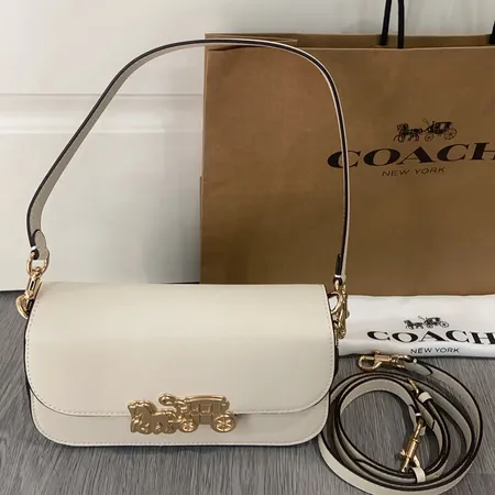 コーチ ハンドバッグ