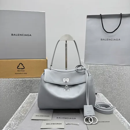 バレンシアガ ハンドバッグ