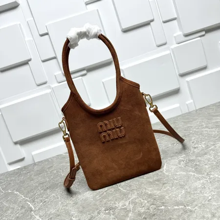 ミュウミュウ ショルダーバッグ