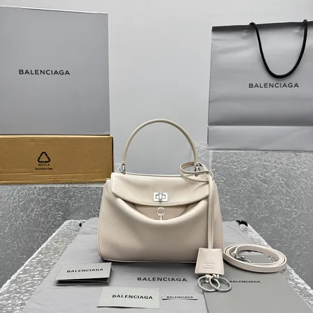 バレンシアガ ハンドバッグ