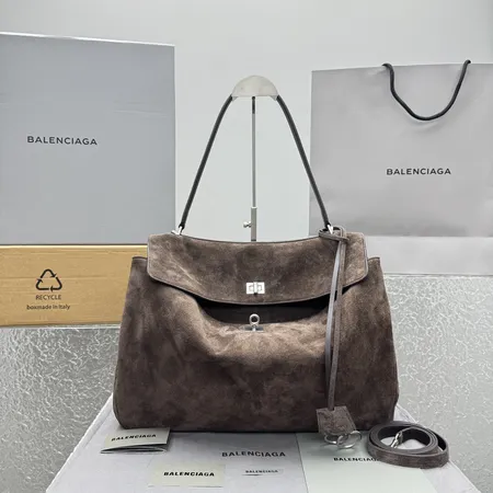 バレンシアガ ハンドバッグ