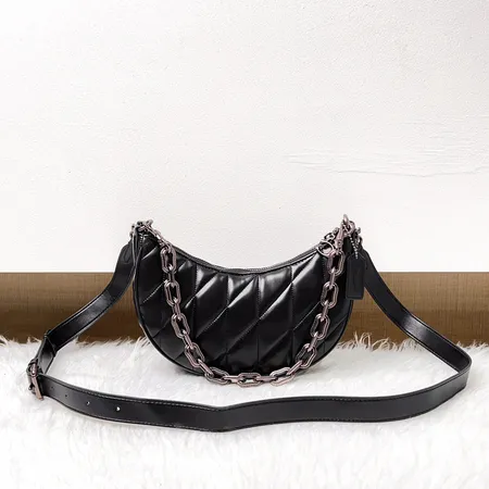 コーチ ショルダーバッグ