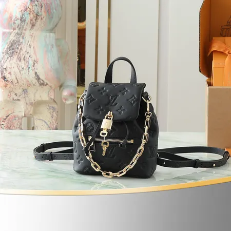 グッチ ショルダーバッグ