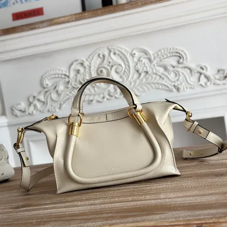 クロエ ハンドバッグ