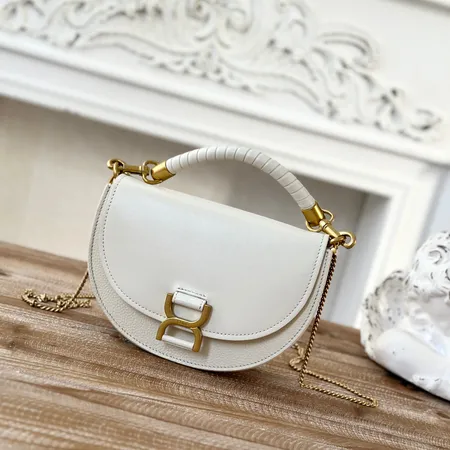 クロエ ハンドバッグ