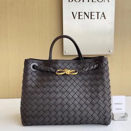 ボッテガ ヴェネタ ハンドバッグ
