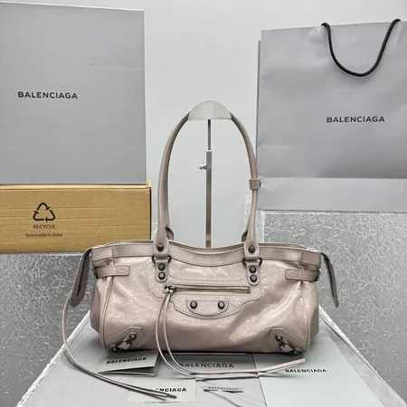 バレンシアガ ハンドバッグ