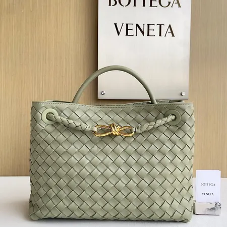 ボッテガ ヴェネタ ハンドバッグ